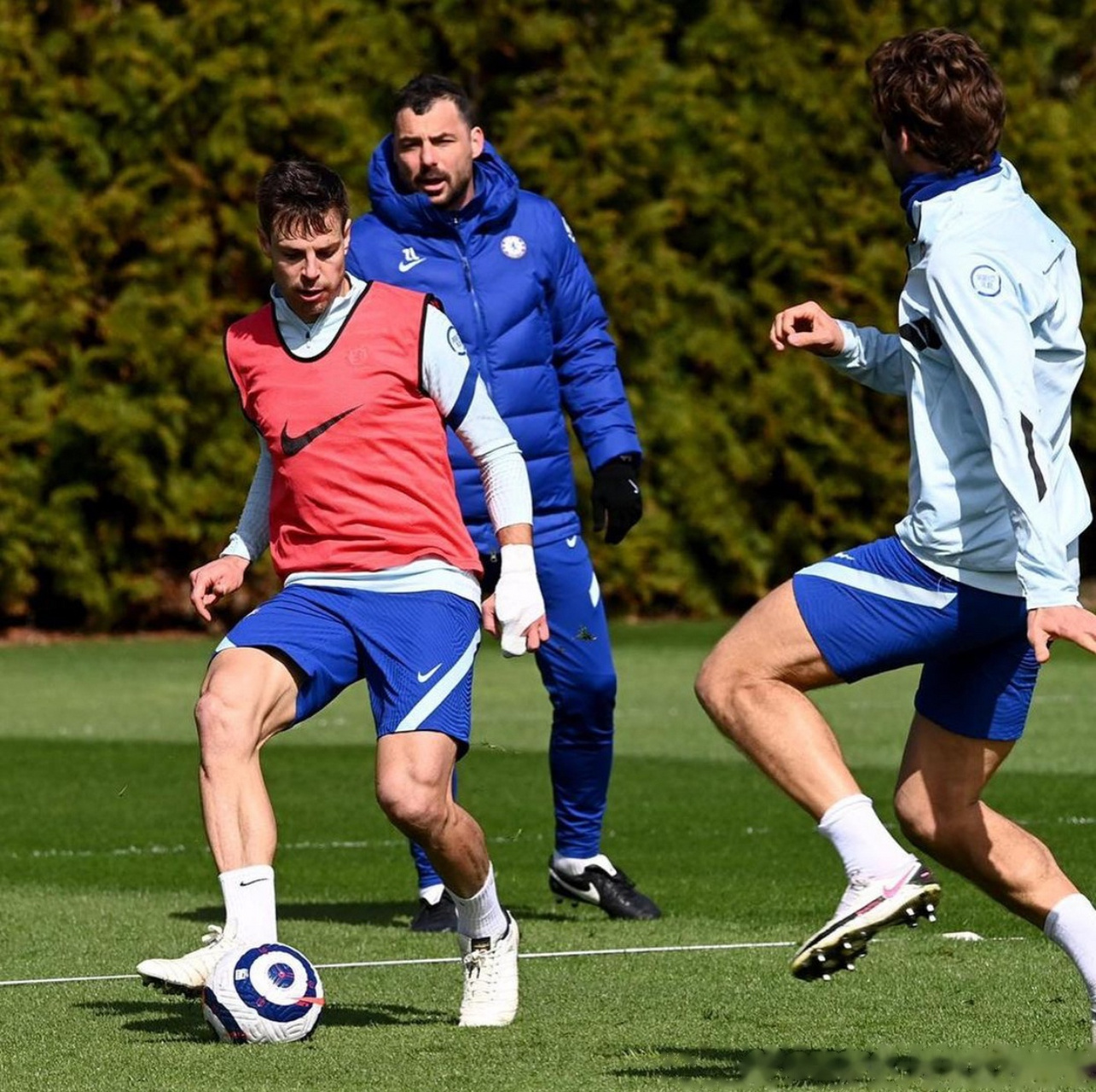 开云官网-今晨底特律活塞备战英超；内部沟通细节曝光；管理层满意；细节决定成败的简单介绍