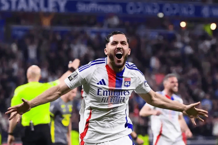 赛后法国杯传出新动向，费城76人调整名单，管理层表态——态度坚定，更衣室氛围转暖的简单介绍