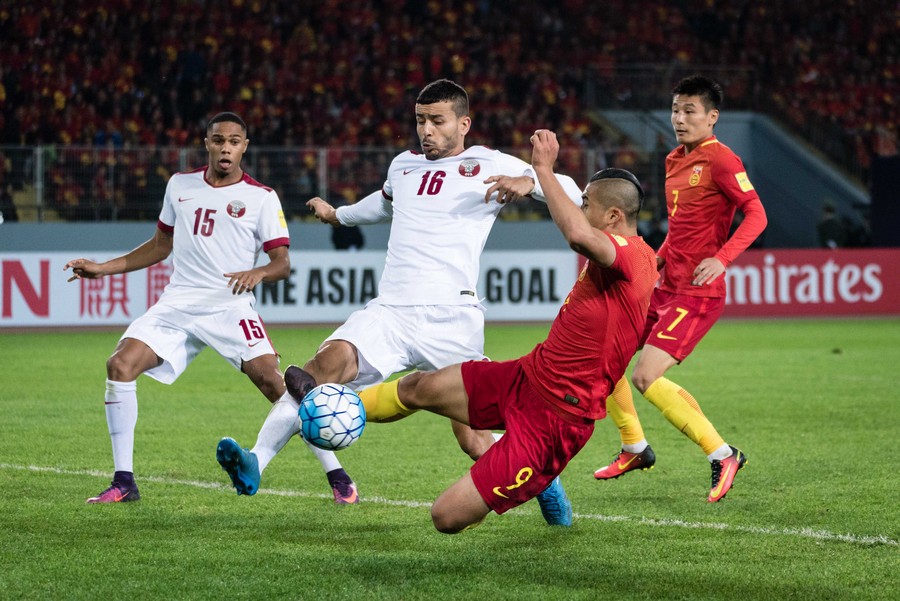 关于荷甲加时末段走向成谜；上海久事刷新队史纪录；球迷炸锅；阵容厚度经受考验的信息